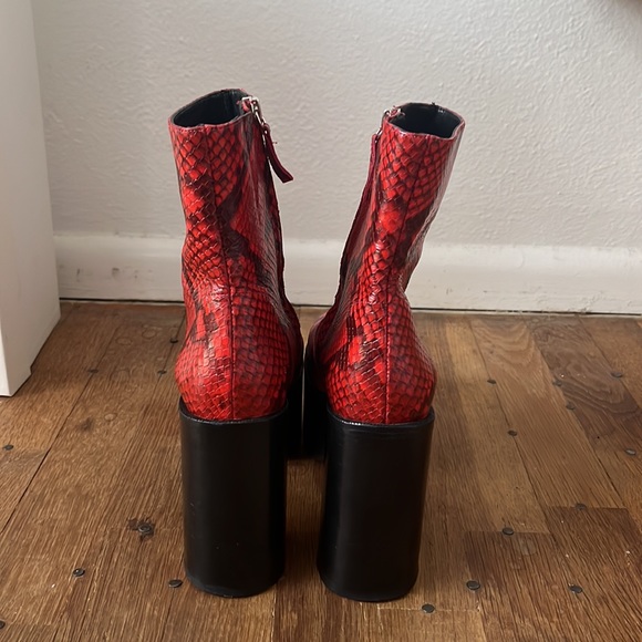 Simon Miller High Raid Platform Leather Snakeskin Boot in Tango Red - Picture 5 of 6